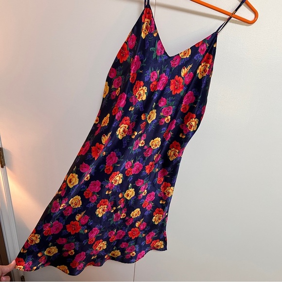 Vintage Floral Slip Dress - Picture 2 of 6
